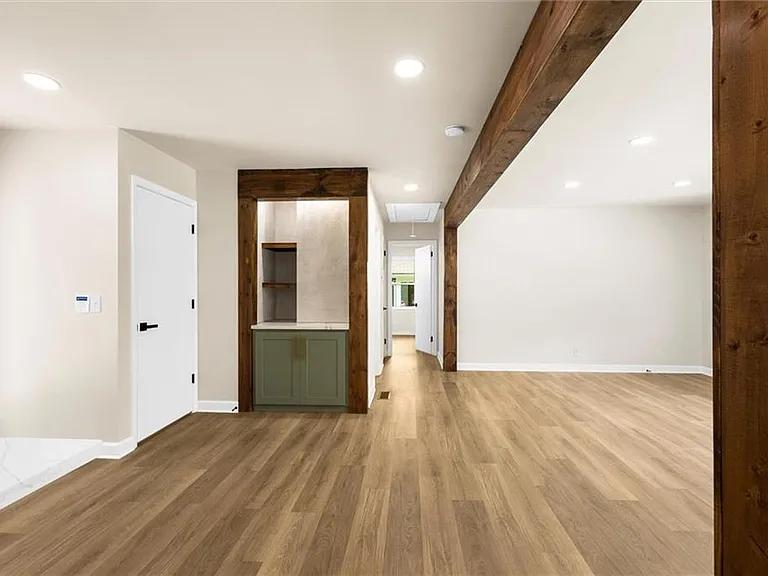 Flooring installation project